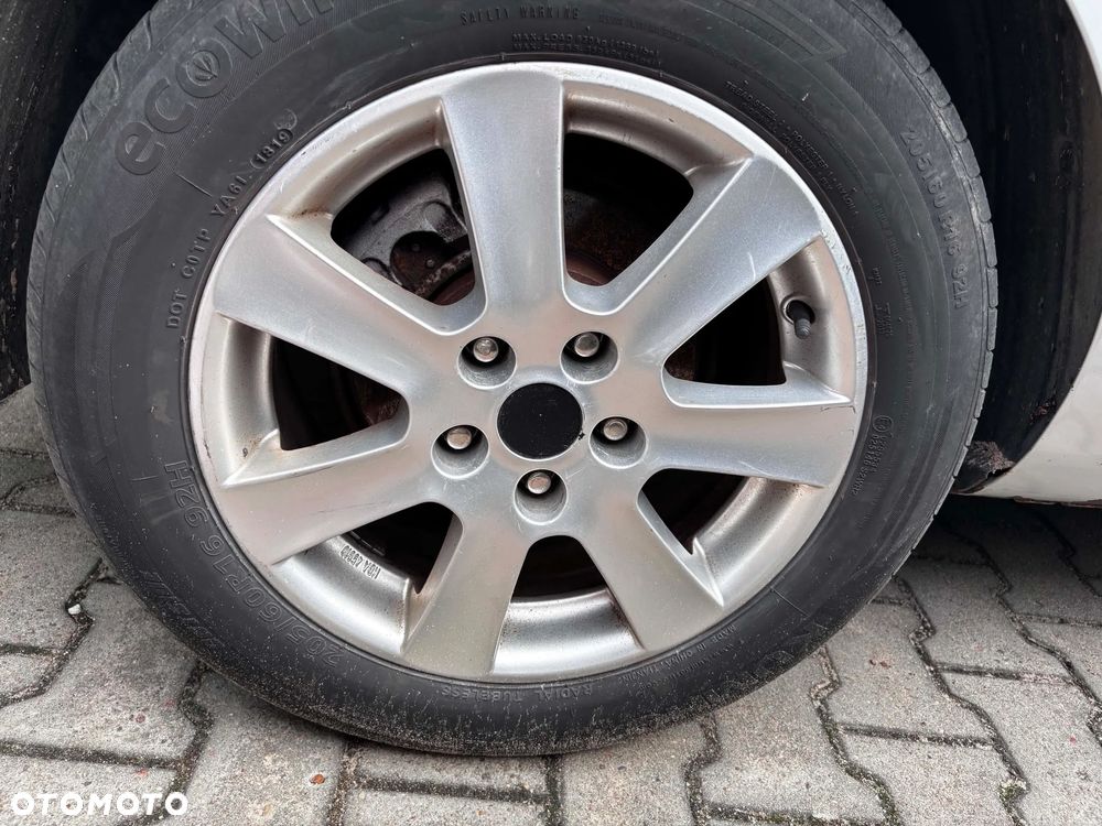 Kia Carens 2.0 CRDi EXpedition - 15