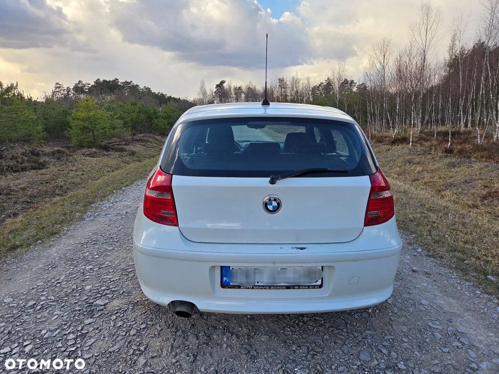 BMW Seria 1 - 11