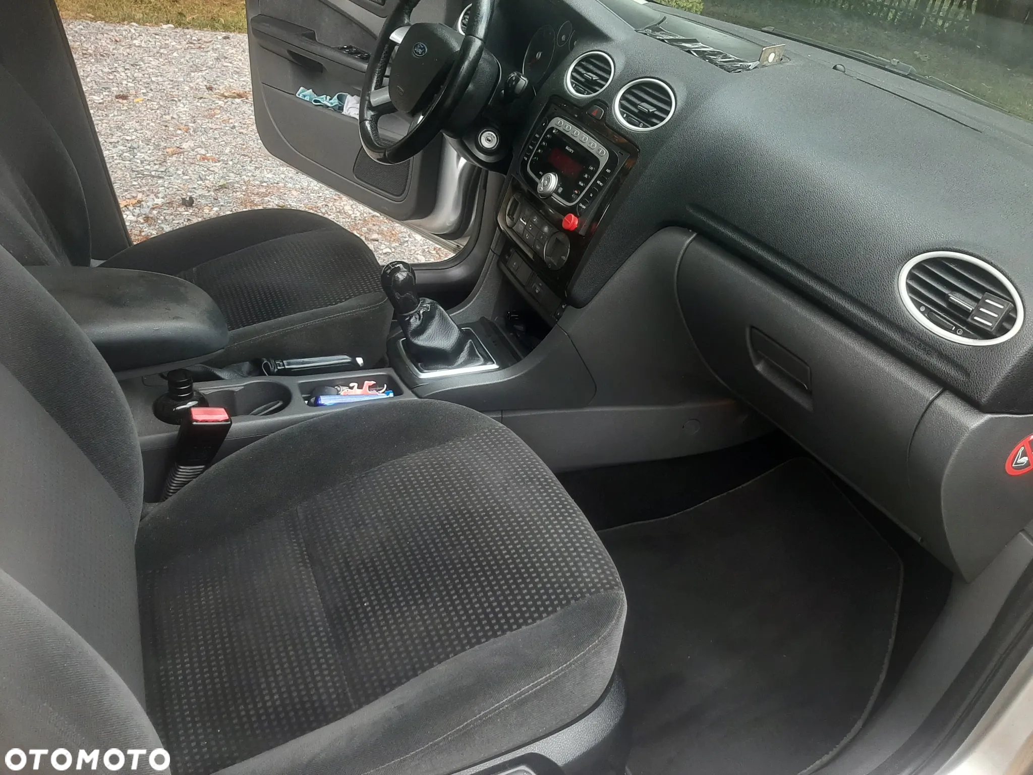 Ford Focus 2.0 16V Ghia - 15