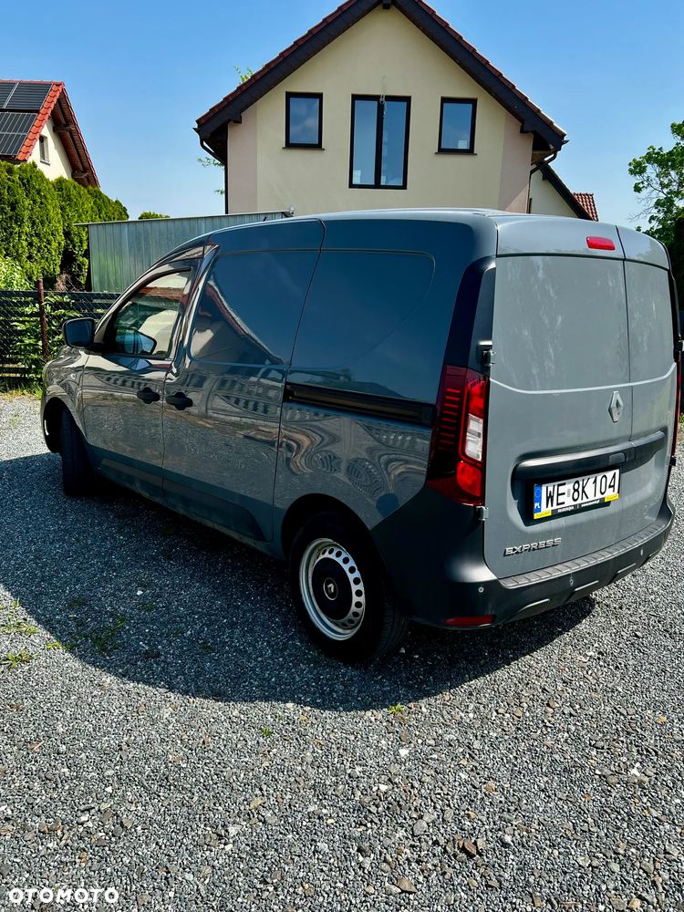 Renault EXPRESS - 8