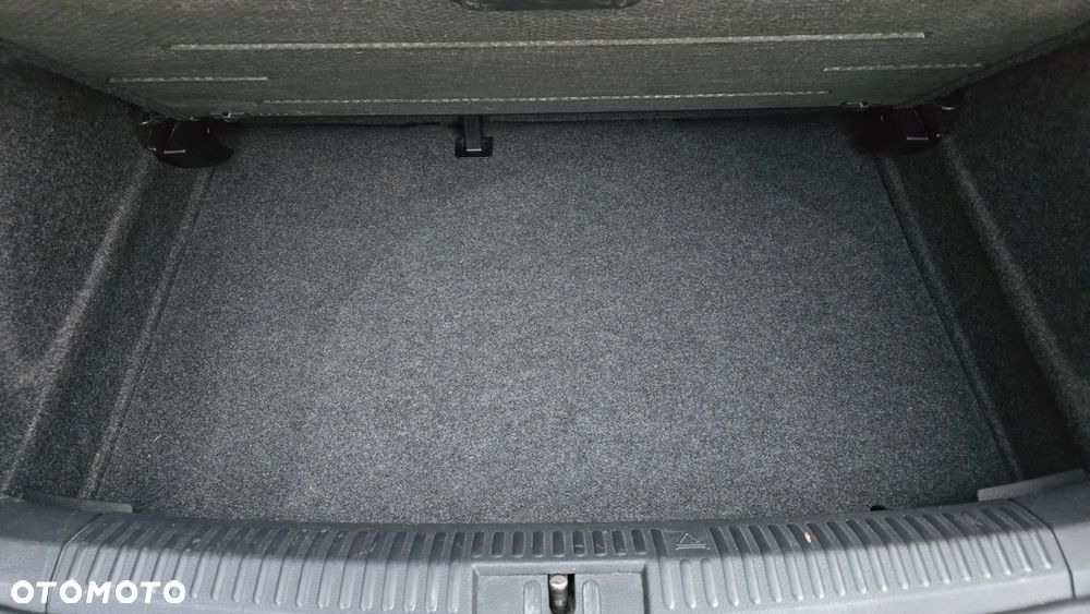 Volkswagen Polo 1.2 TDI Trendline - 33