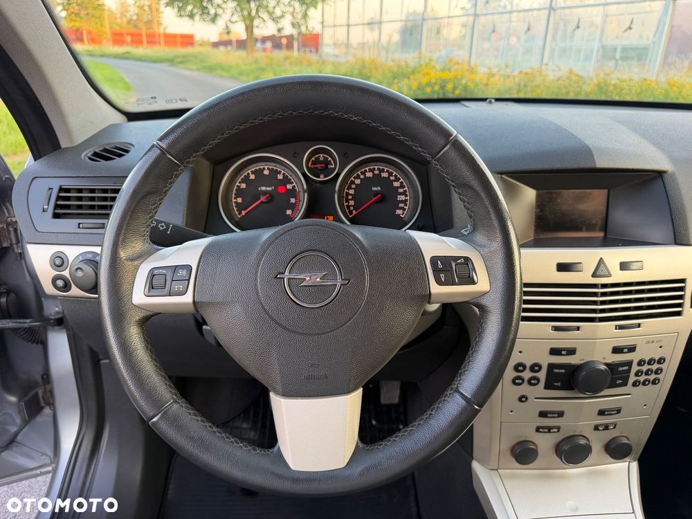 Opel Astra 1.4 Enjoy - 20