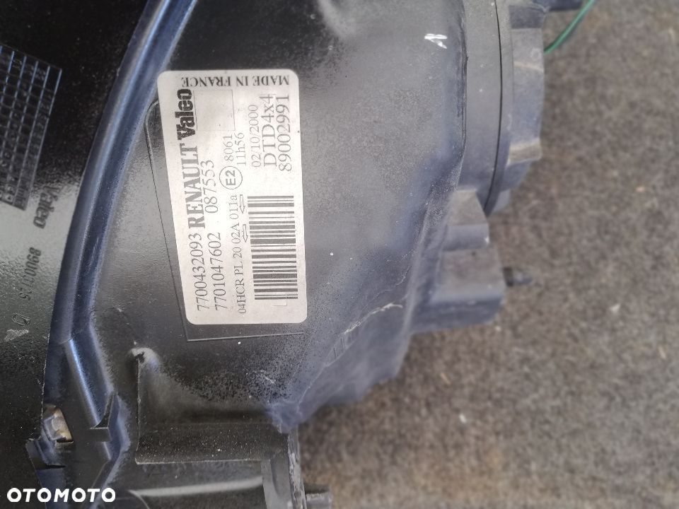 RENAULT SCENIC I LIFT LAMPA PRAWY PRZÓD EUROPA - 3