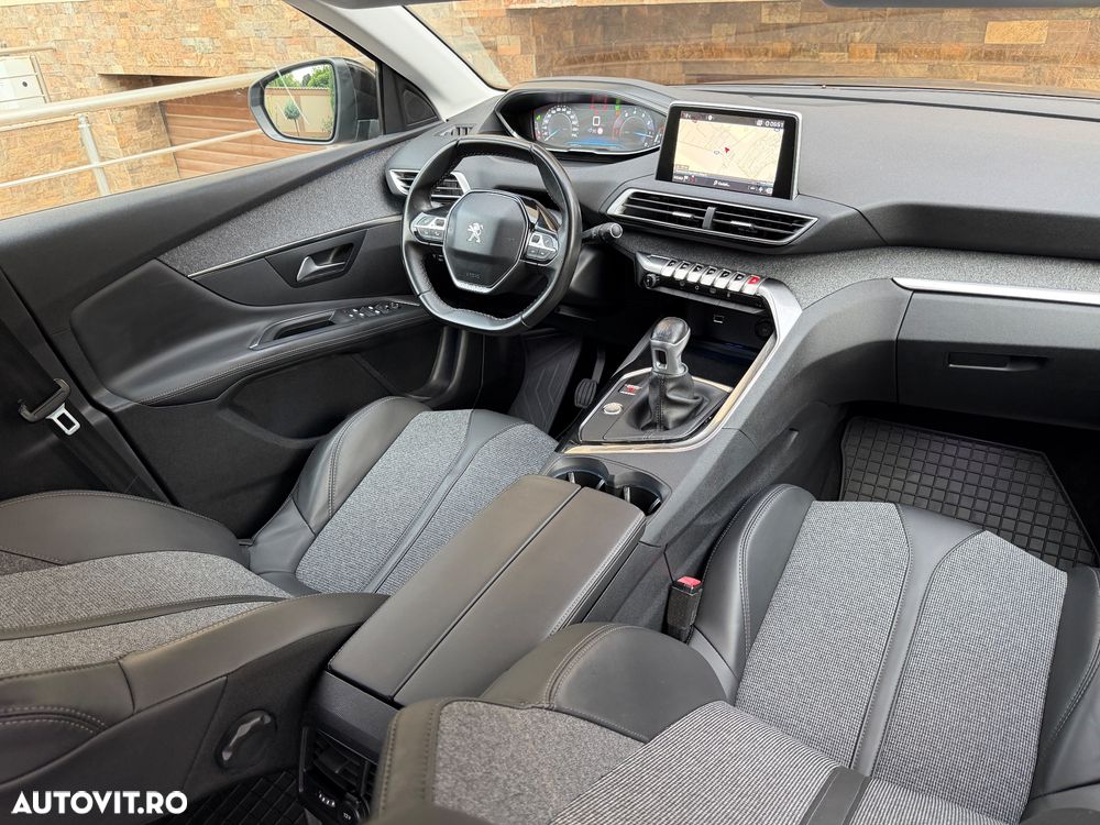 Peugeot 3008 PureTech 130 Stop & Start GPF Active Business-Paket - 37