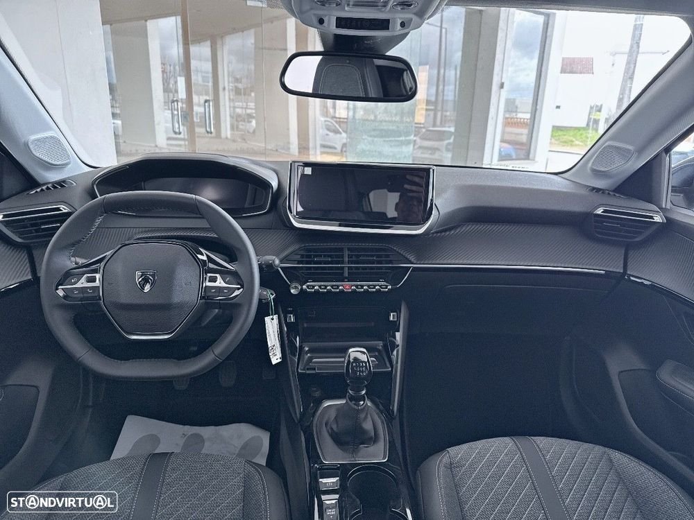 Peugeot 208 1.2 PureTech Allure - 8
