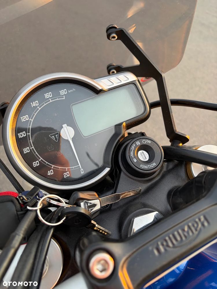 Triumph Speed Four - 22