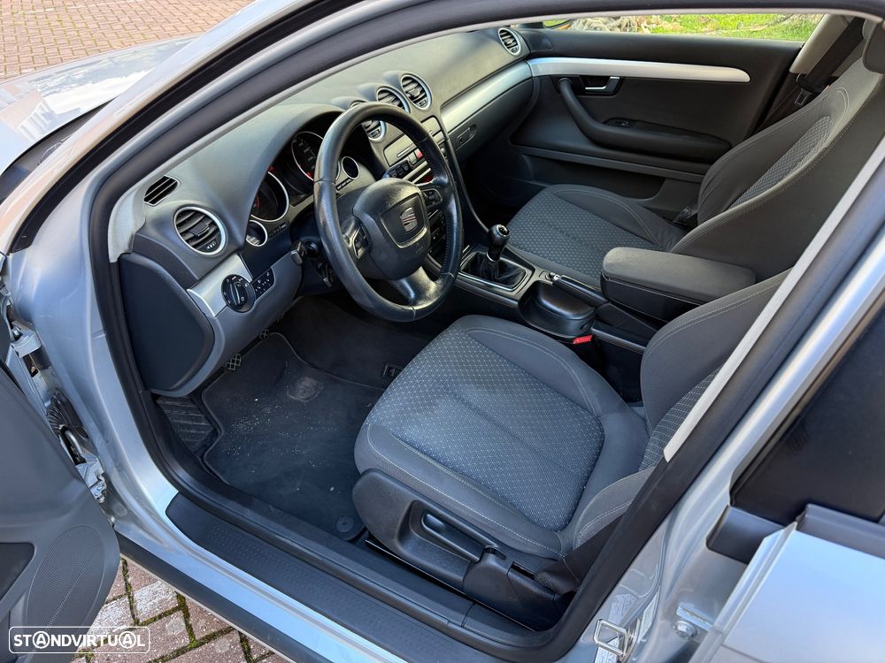 SEAT Exeo 2.0 TDI Reference - 9