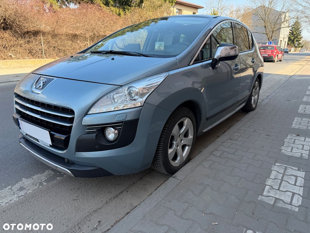 Peugeot 3008 Hybrid4 - 1