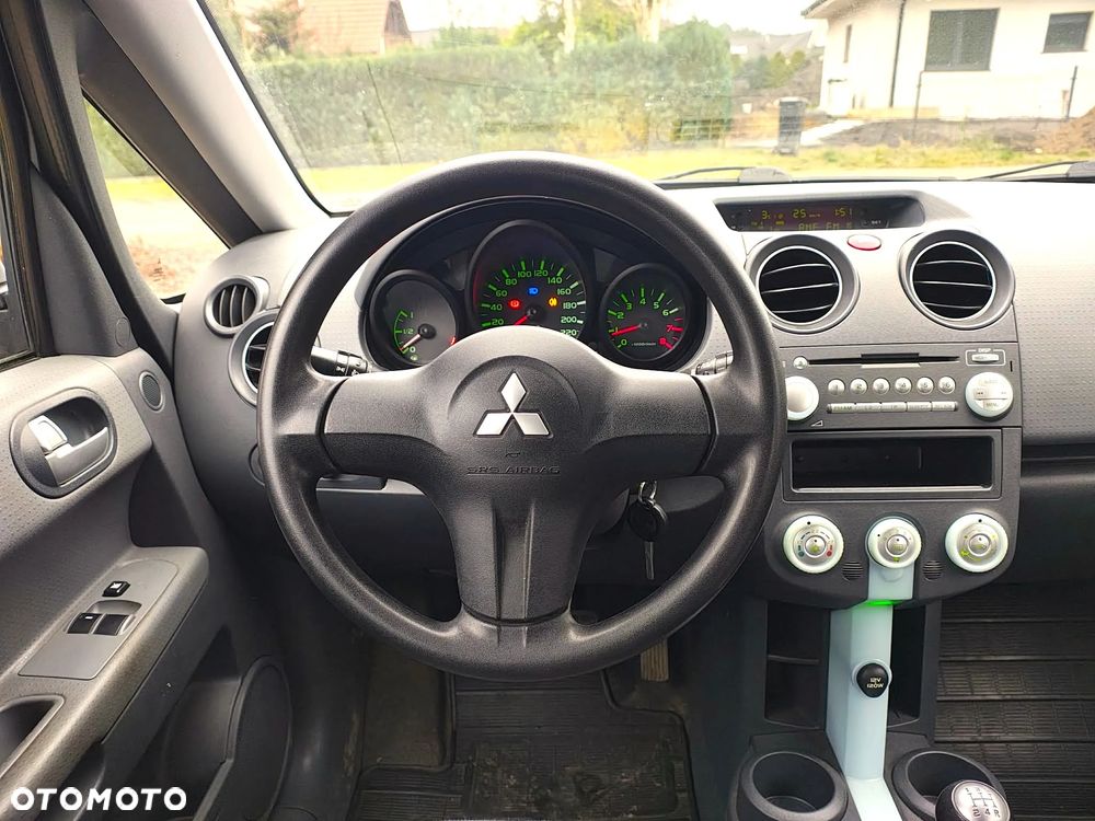 Mitsubishi Colt 1.3 Motion Plus - 25