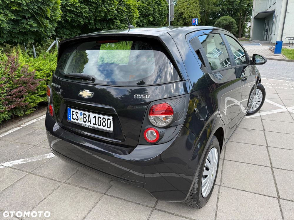 Chevrolet Aveo 1.2 LT - 20