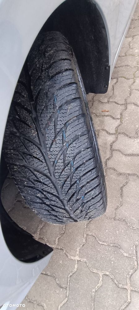 Kia Ceed 1.6 CRDi SCR M - 13