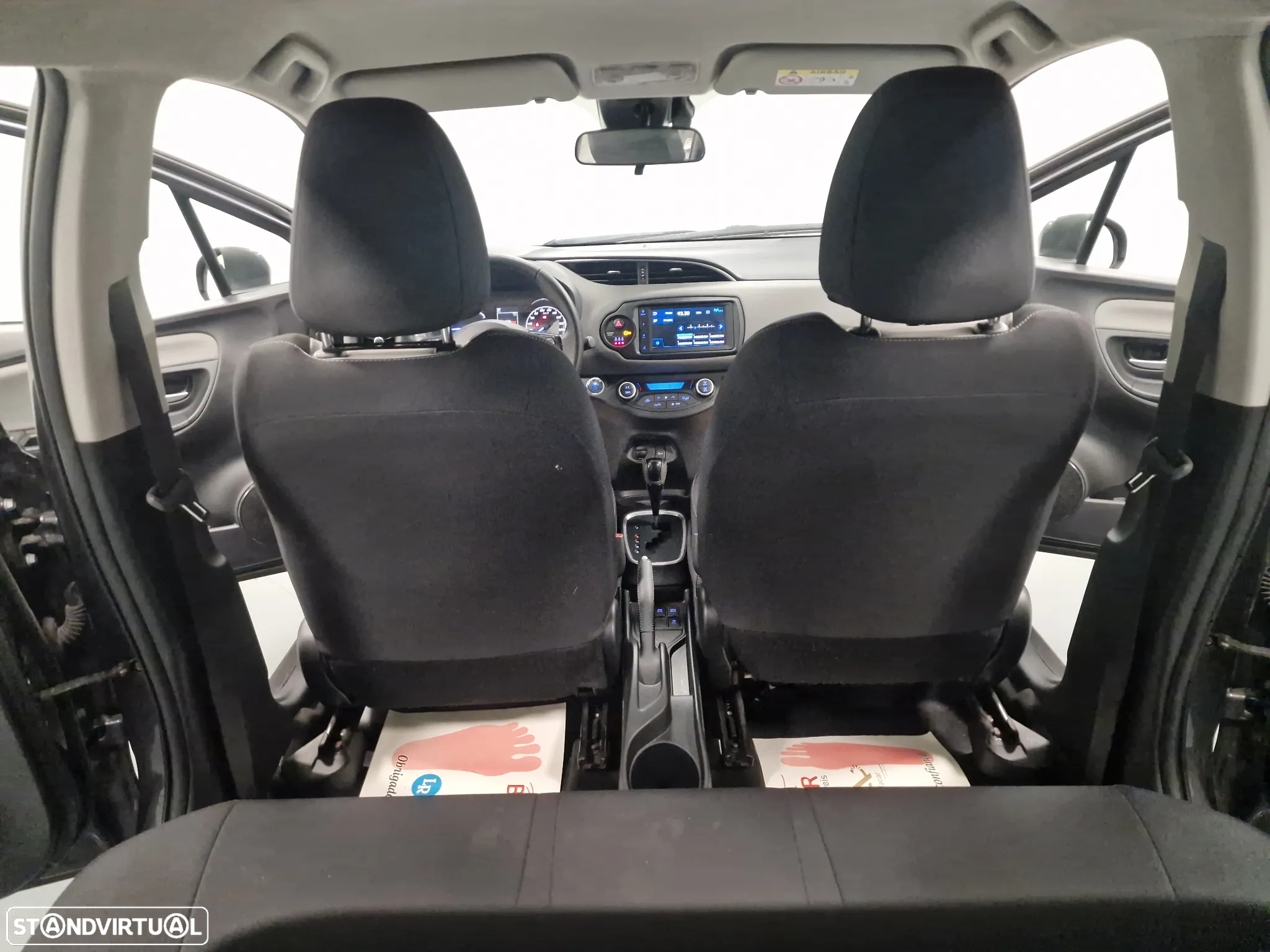 Toyota Yaris 1.5 HSD Comfort - 21