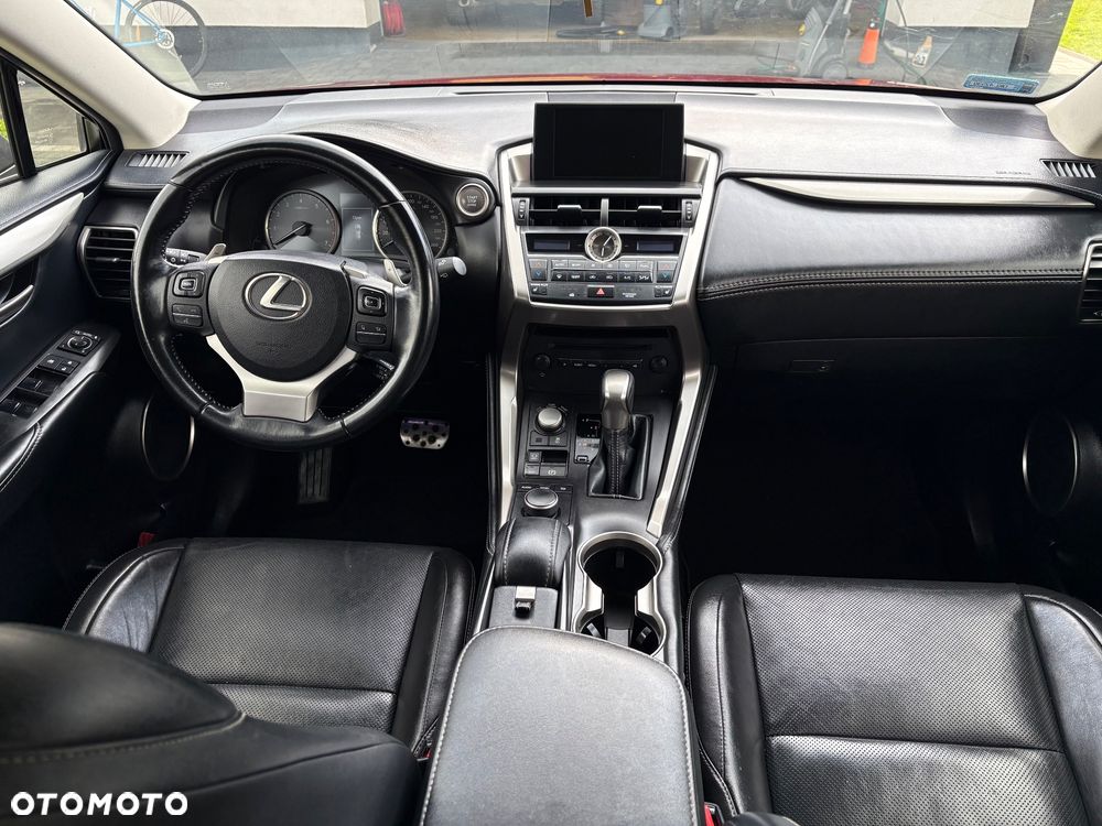 Lexus NX 200t Comfort AWD - 8