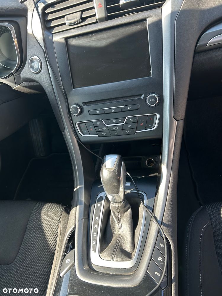Ford Mondeo 2.0 TDCi Titanium PowerShift - 15