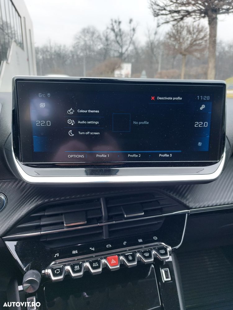 Peugeot 2008 1.5 BlueHDI FAP Allure - 13