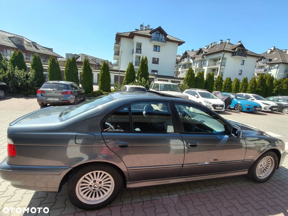 BMW Seria 5 - 33