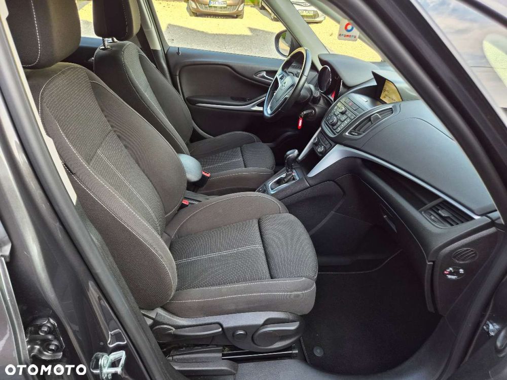Opel Zafira - 22