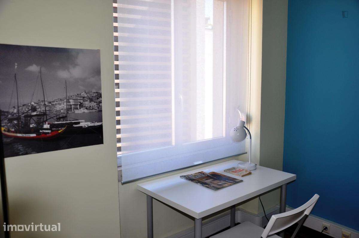 Quarto - localizado em Alcântara Lisbon - Grande imagem: 4/46