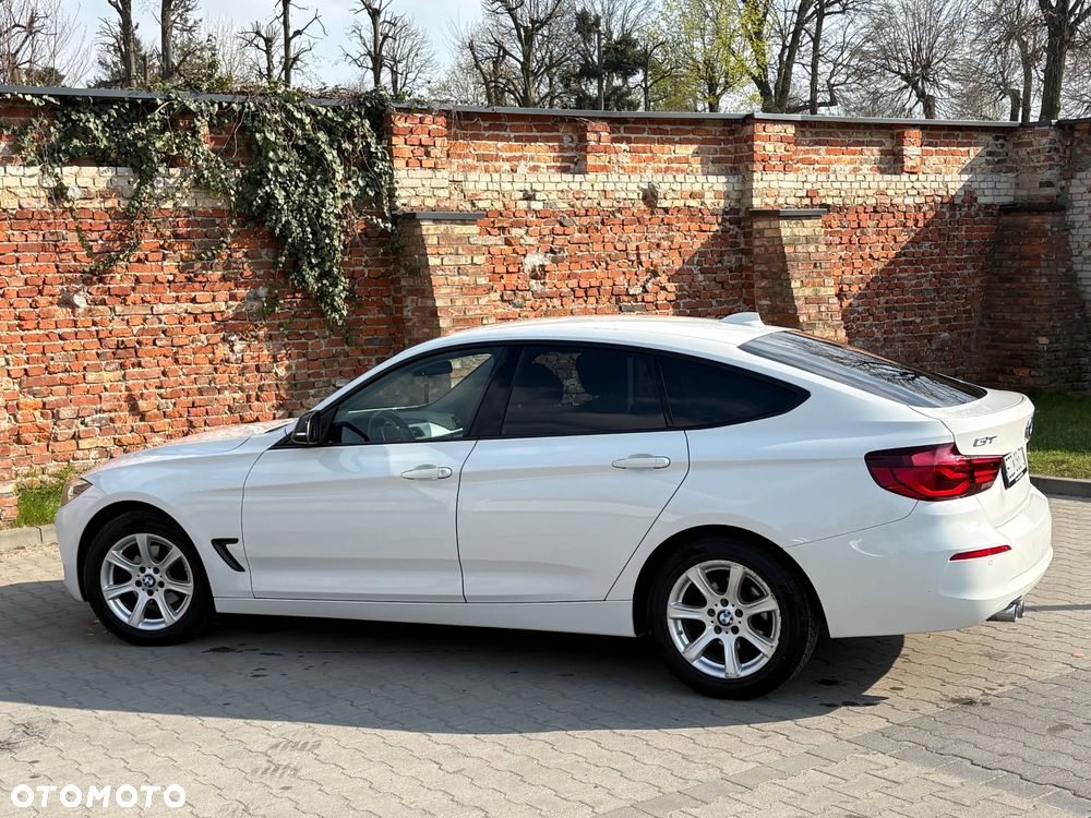 BMW 3GT 320i Advantage sport - 12