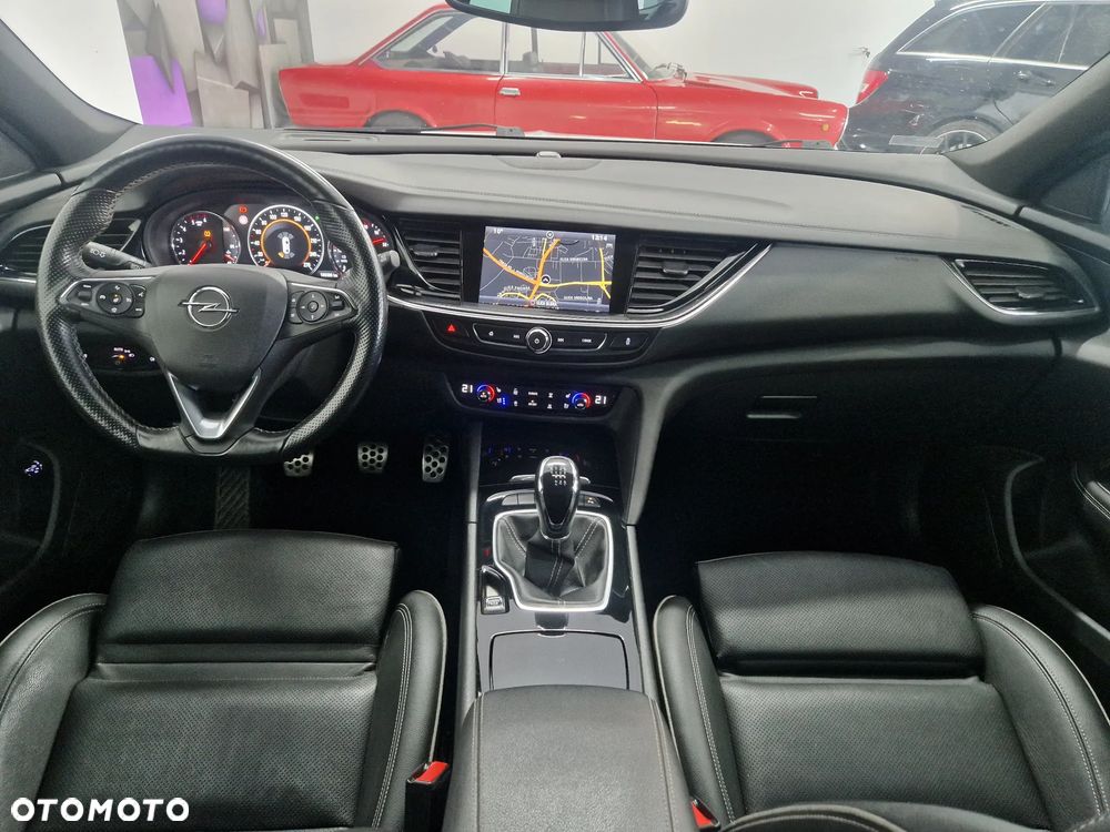 Opel Insignia - 5