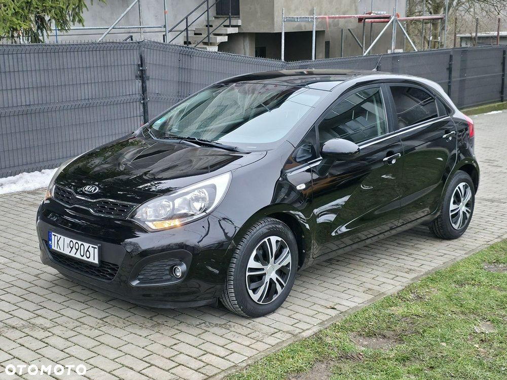 Kia Rio - 1