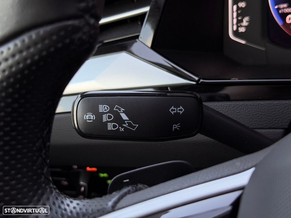 VW Arteon 2.0 TDI Elegance DSG - 30