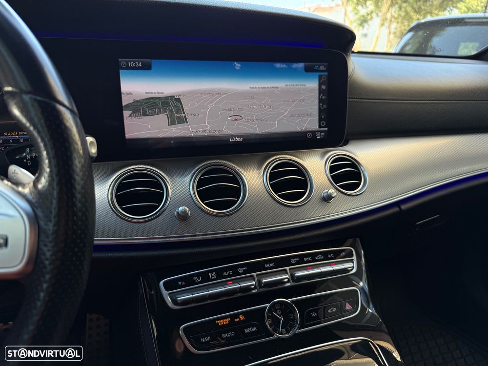 Mercedes-Benz E 300 d AMG Line - 13