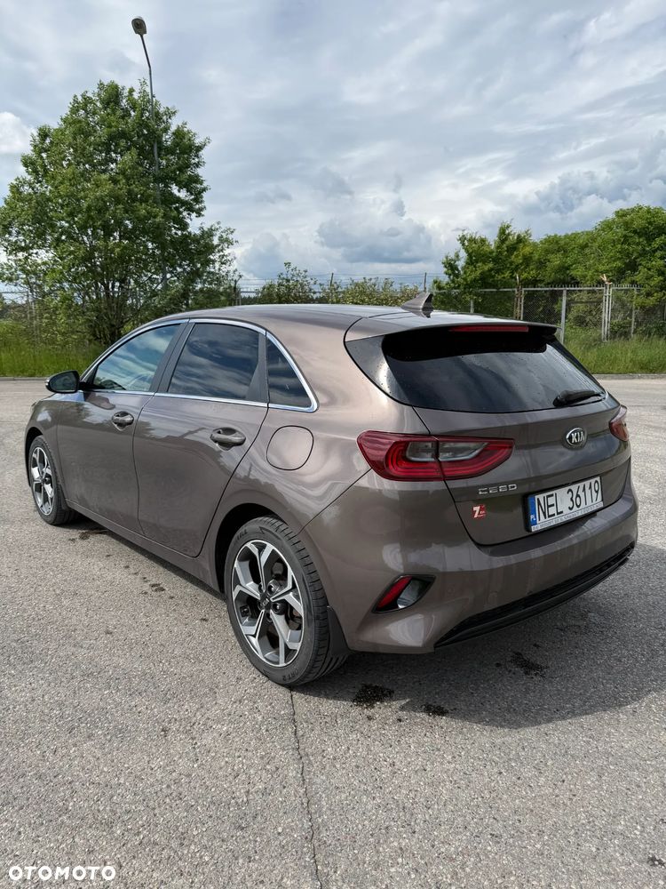 Kia Ceed 1.4 T-GDI L Business Line - 4