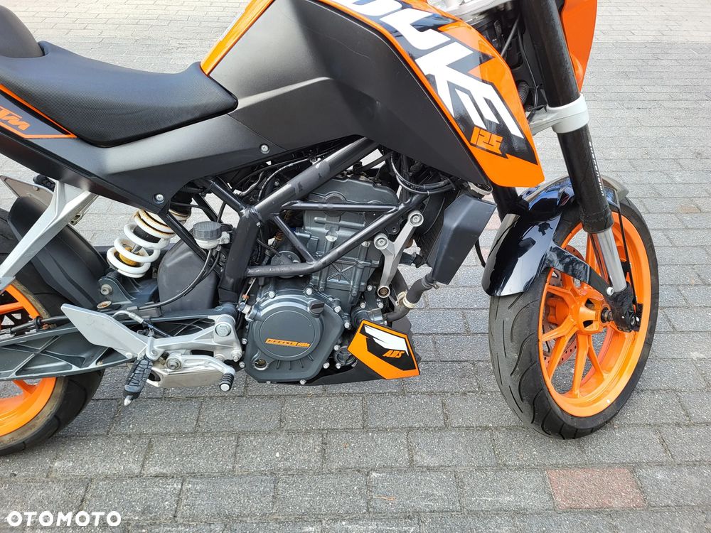 KTM Duke - 4
