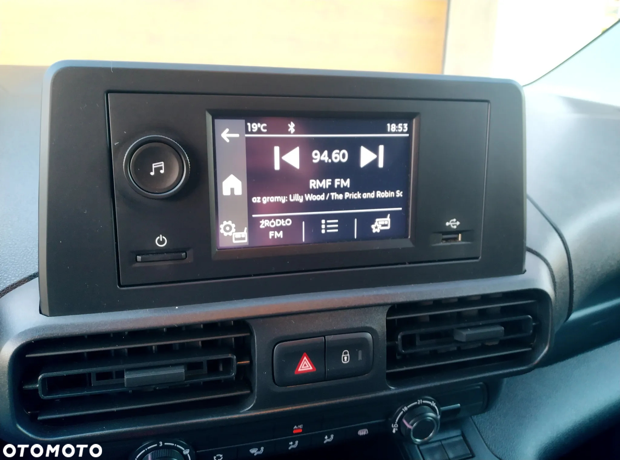 Opel Combo - 19
