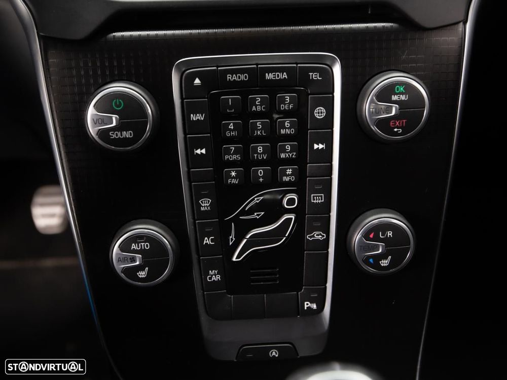 Volvo V40 2.0 D2 R-Design - 16