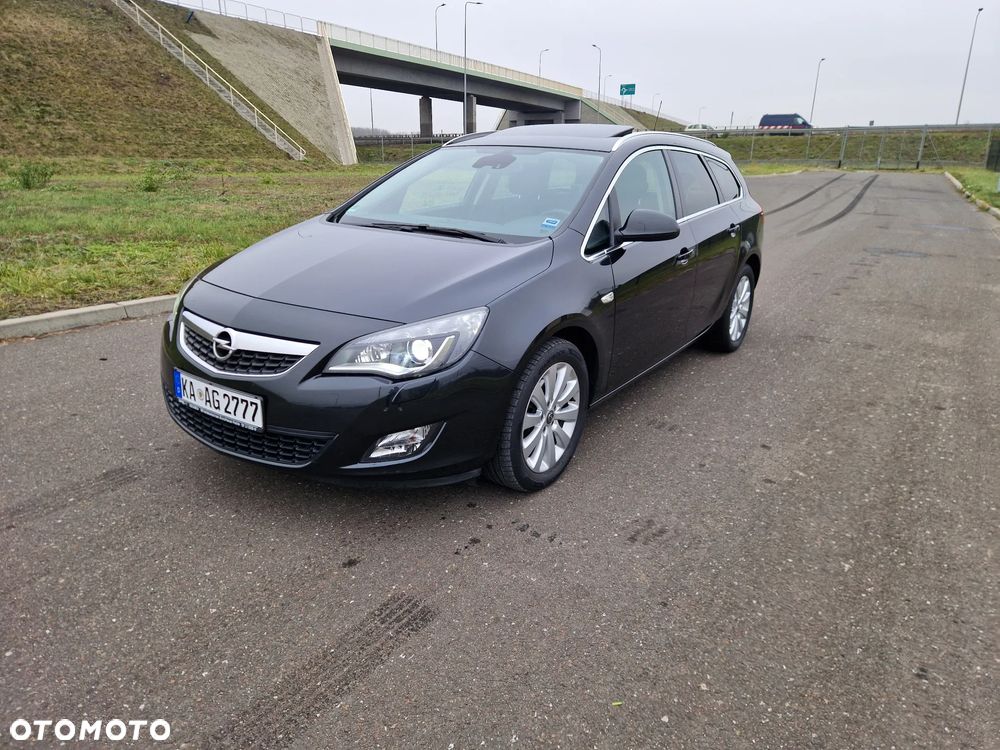 Opel Astra 1.7 CDTI DPF Sport - 1