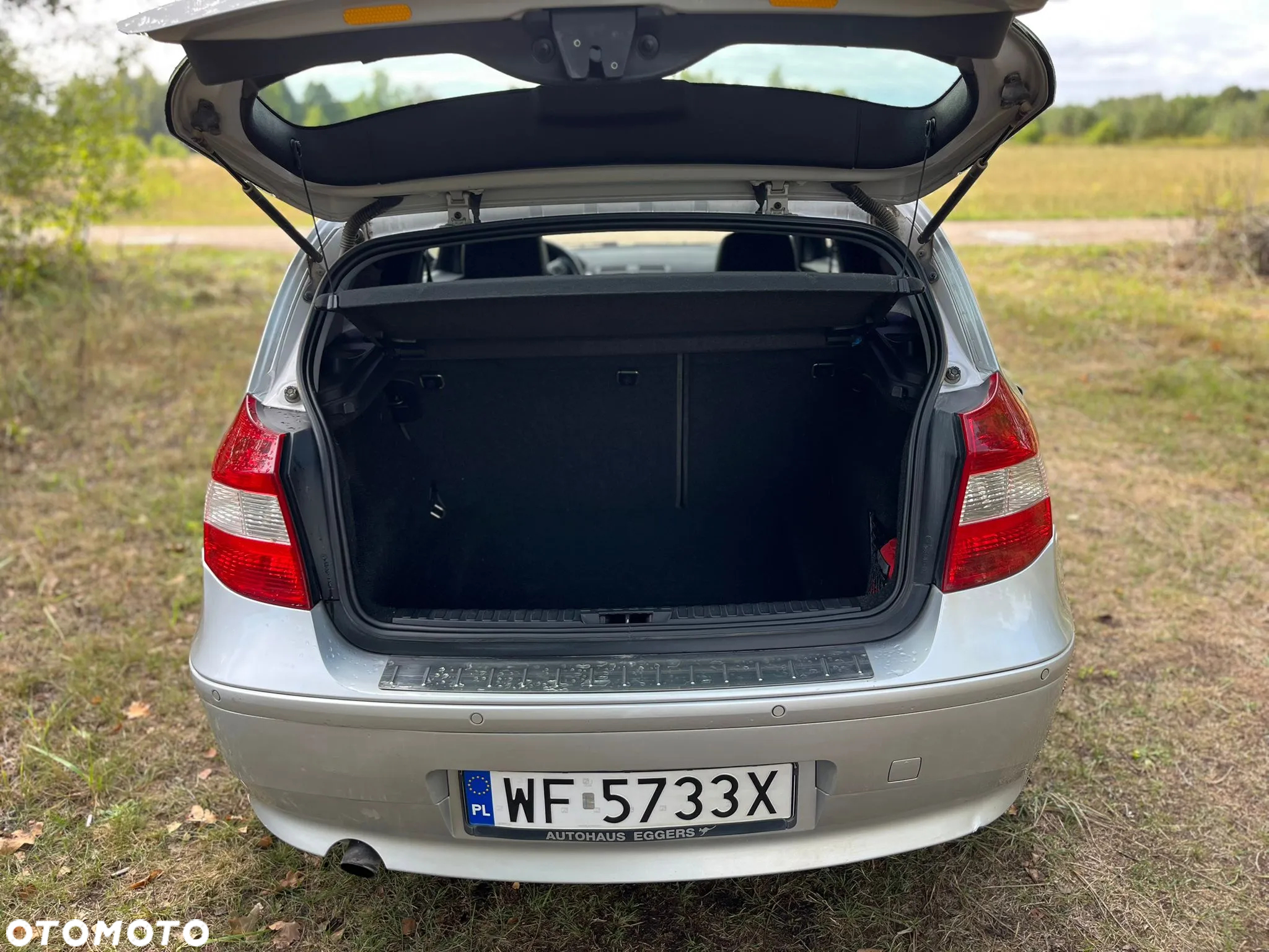 BMW Seria 1 120i - 11