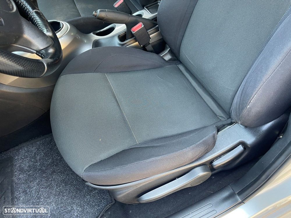 Nissan Juke 1.6 N-Tec - 24