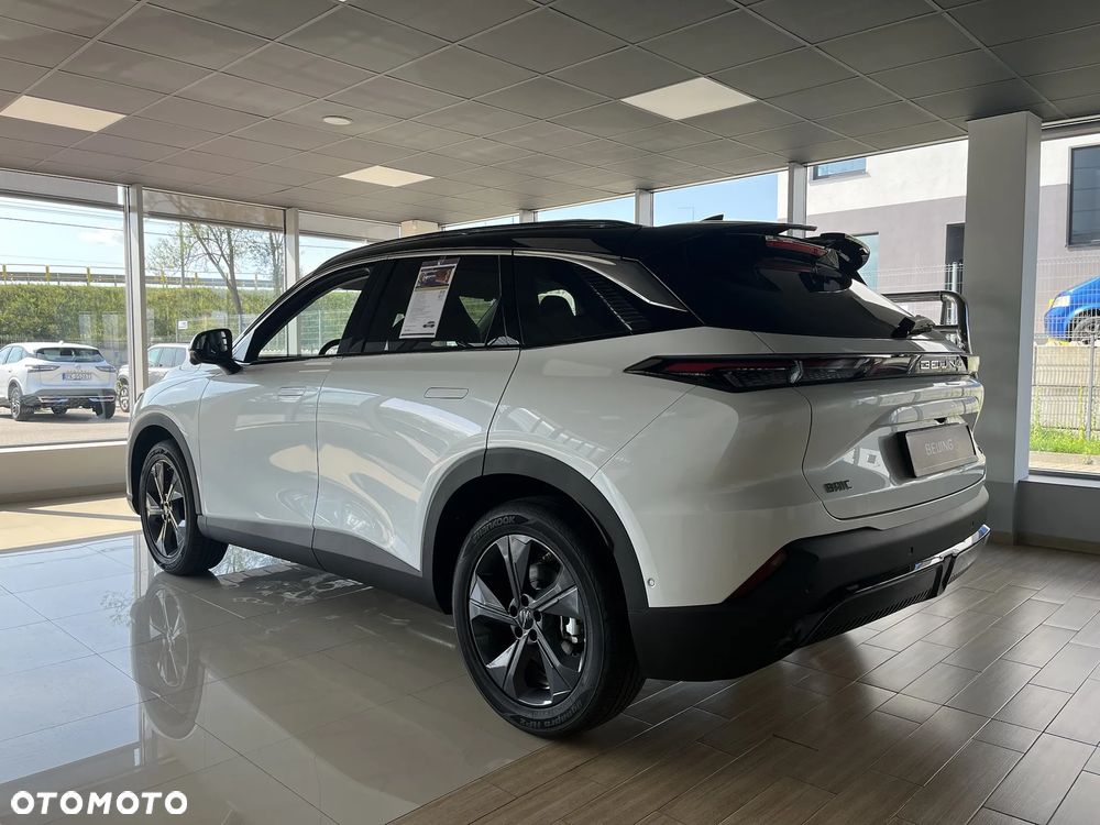 BAIC 5 1.5T Comfort DCT - 7