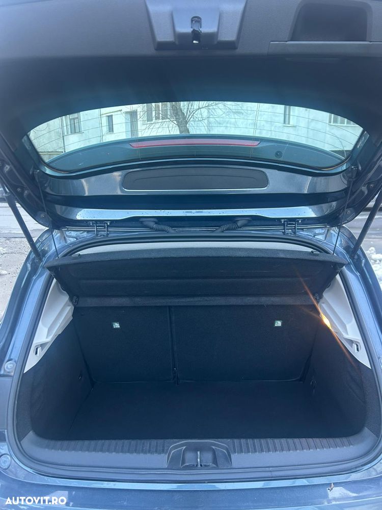 Renault Clio E-TECH 140 INTENS - 9