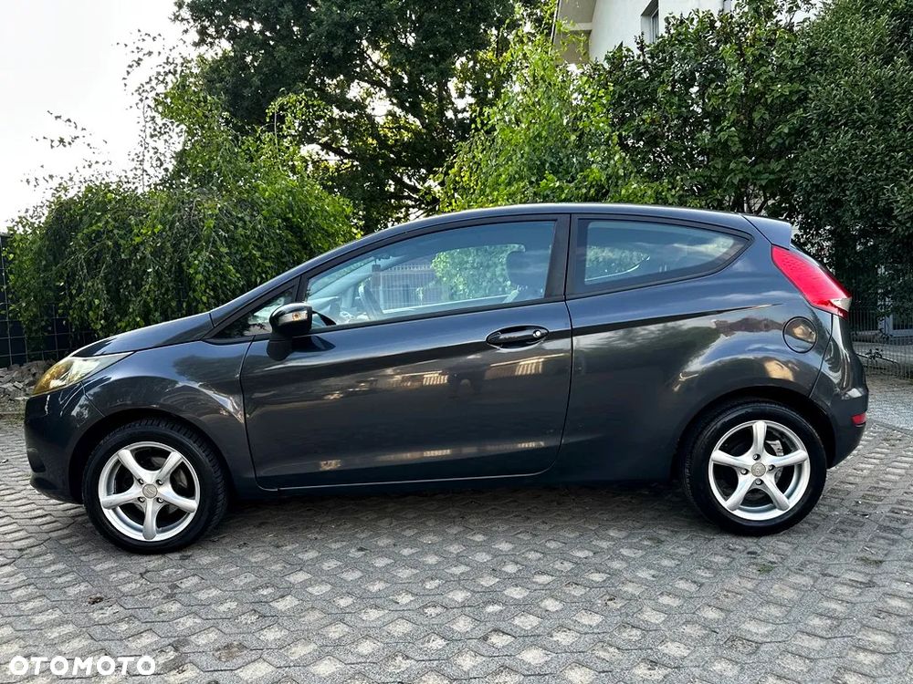 Ford Fiesta 1.6 TDCi DPF Gold X - 9