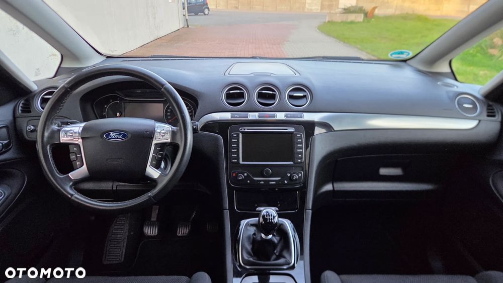 Ford S-Max 2.0 TDCi DPF Titanium - 23