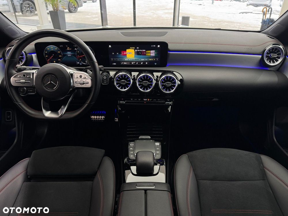 Mercedes-Benz CLA - 14