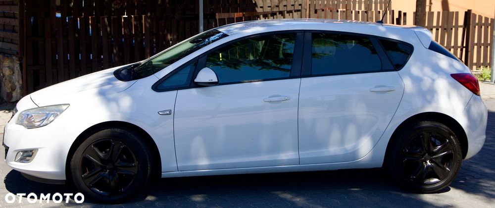 Opel Astra 1.4 Selection - 10