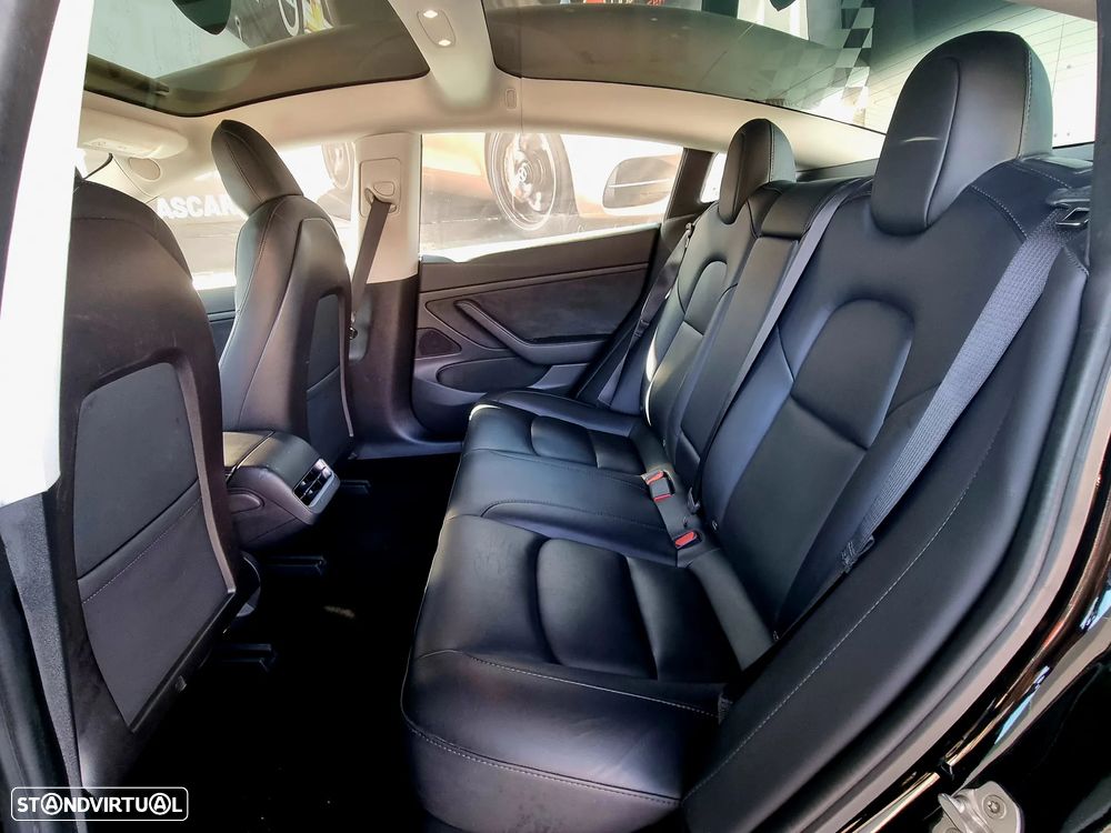 Tesla Model 3 Standard Range Plus RWD - 11