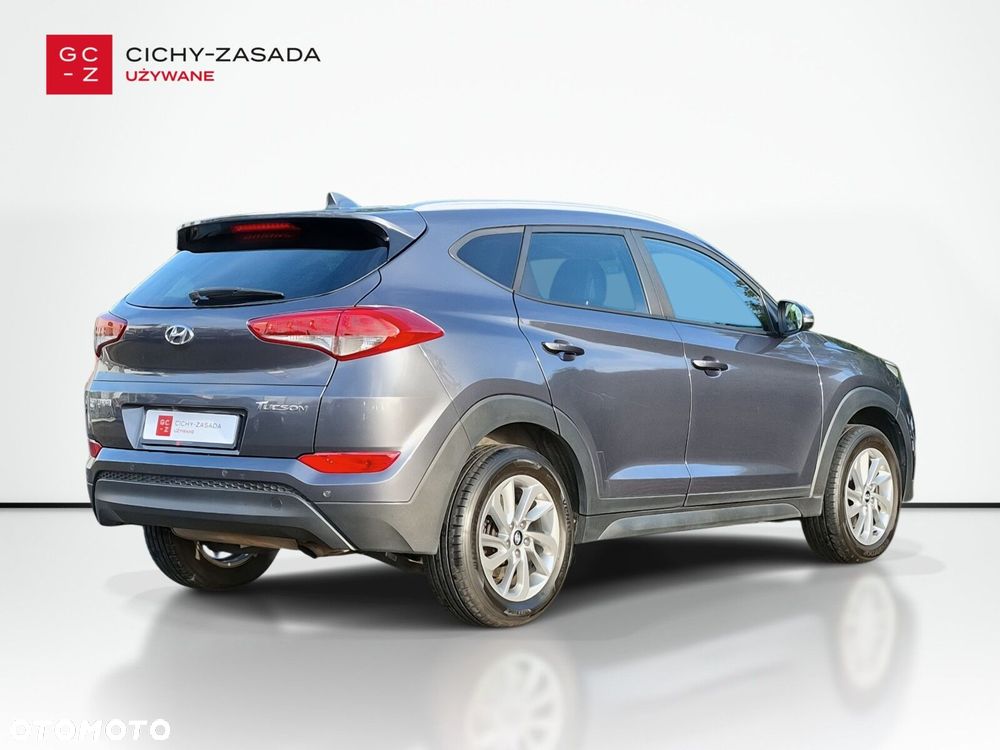 Hyundai Tucson 1.6 GDI BlueDrive Style 2WD - 5