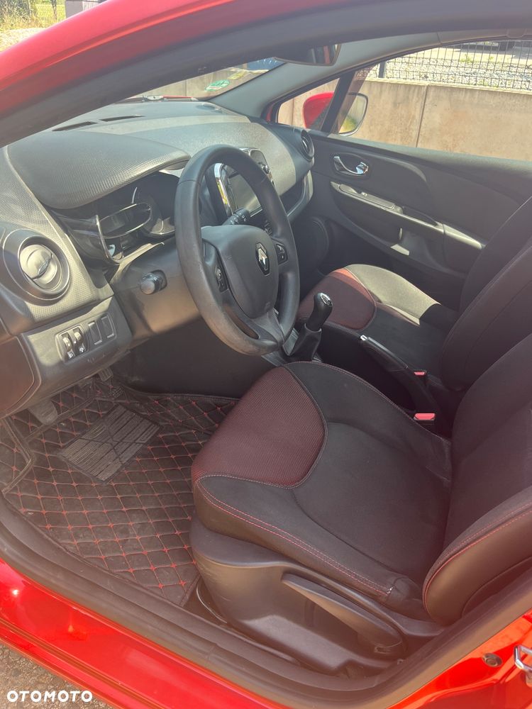 Renault Clio 1.2 16V Intens - 13