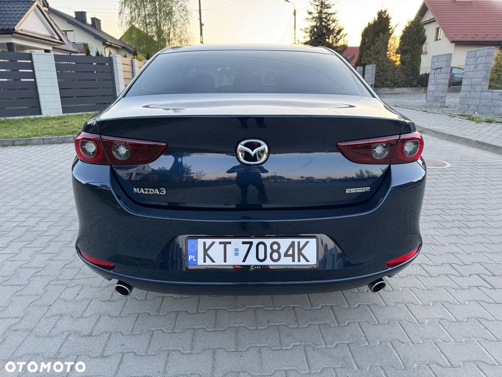 Mazda 3 - 10