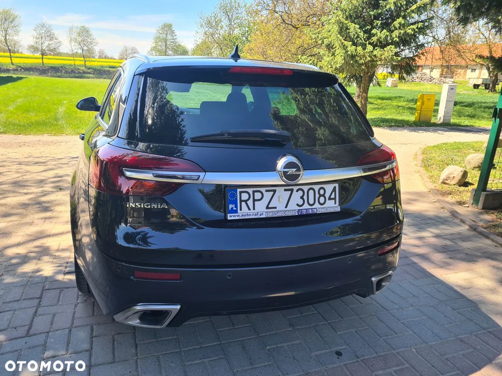 Opel Insignia - 10