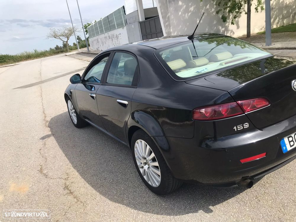 Alfa Romeo 159 1.9 JTDM 16V - 17