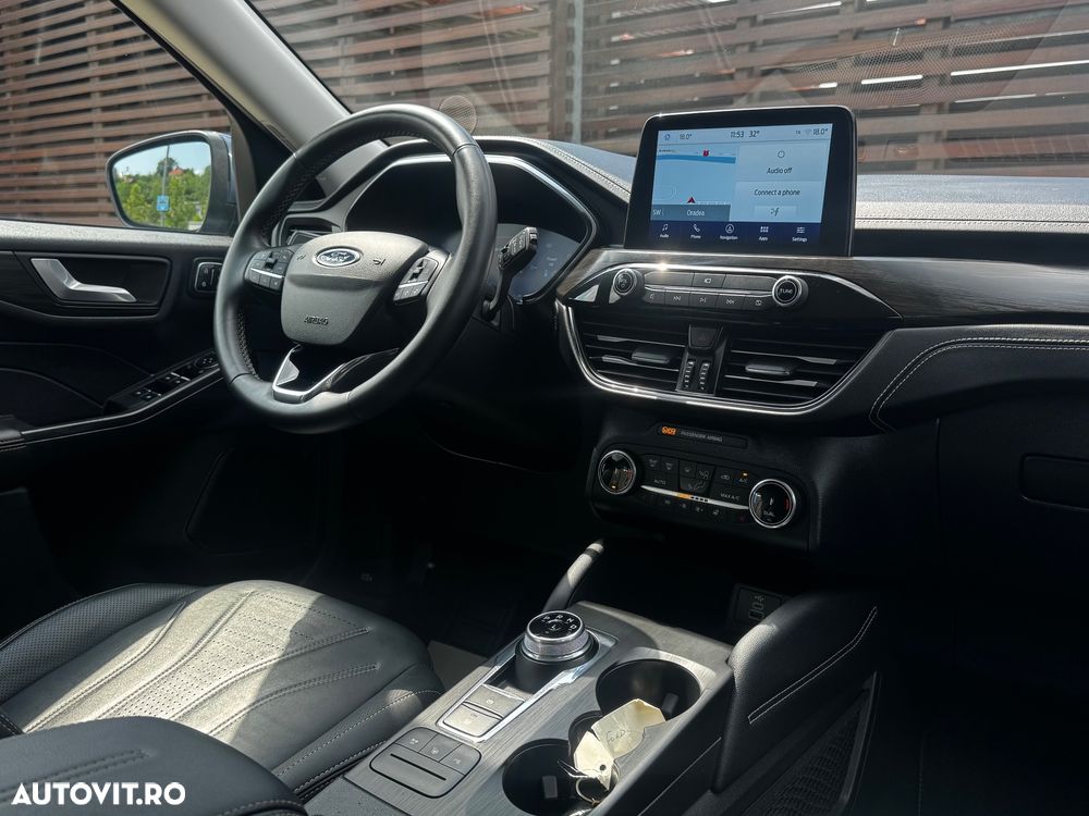 Ford Kuga 2.5 Duratec FWD FHEV ST-Line X - 20