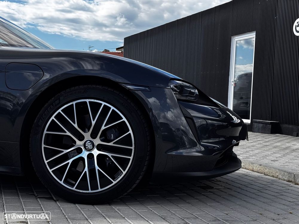 Porsche Taycan Bateria Performance Plus - 10