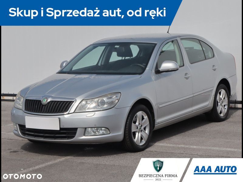Skoda Octavia - 3