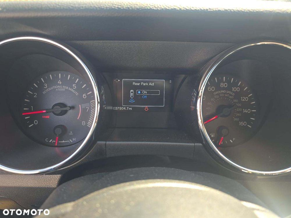 Ford Mustang 5.0 V8 GT - 6